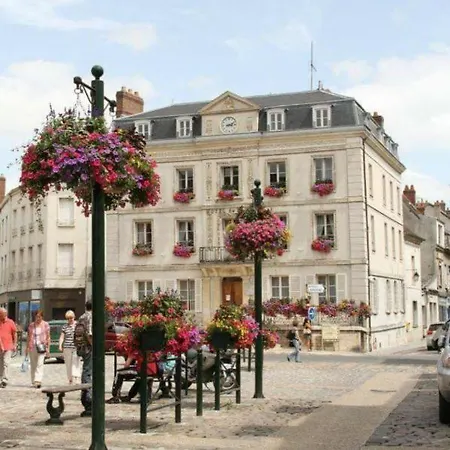 Detente Provinoise Provins Exterior photo